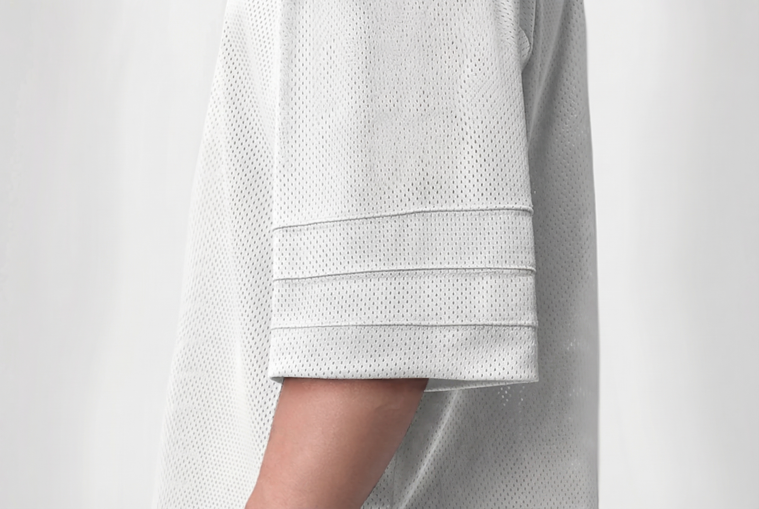 Plain Oversized Loose Short Sleeve T-shirt Summer Mesh Breathable Quick Dry V-neck Tops Gym Fitness Bodybuilding Men Sport Shirt